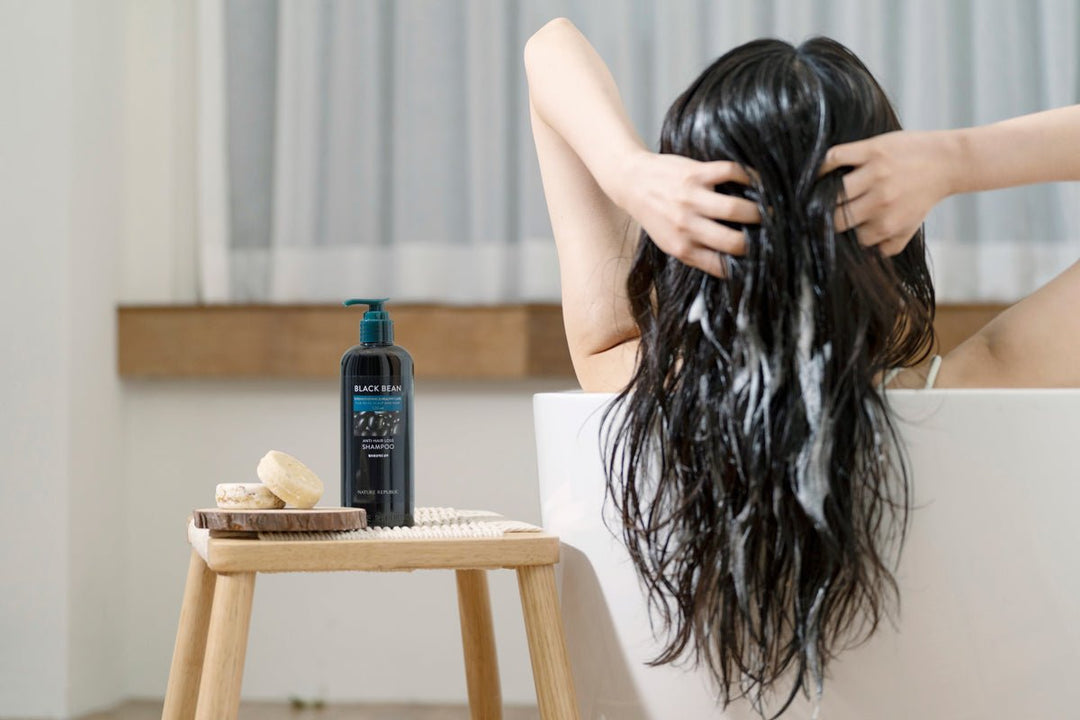 Black Bean Invigorating Hair Shampoo - Nature Republic